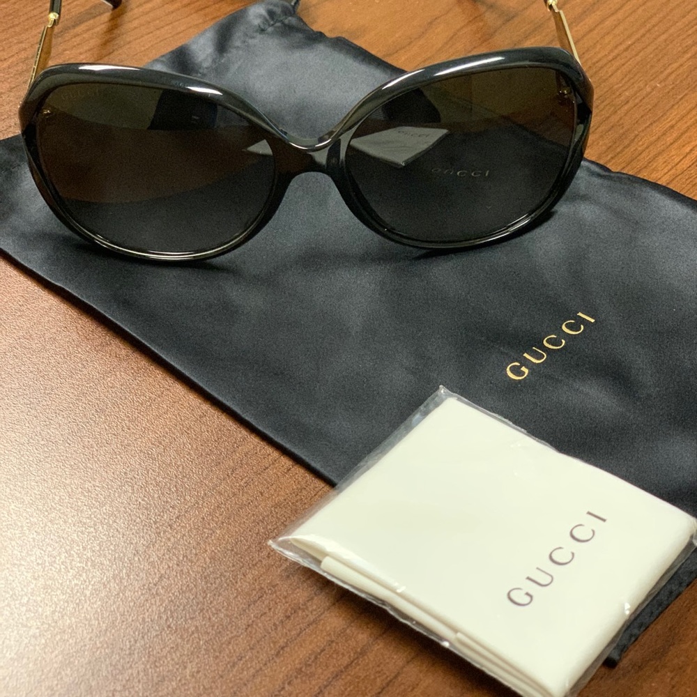 GUCCI AUTHENTIC SUNGLASSES